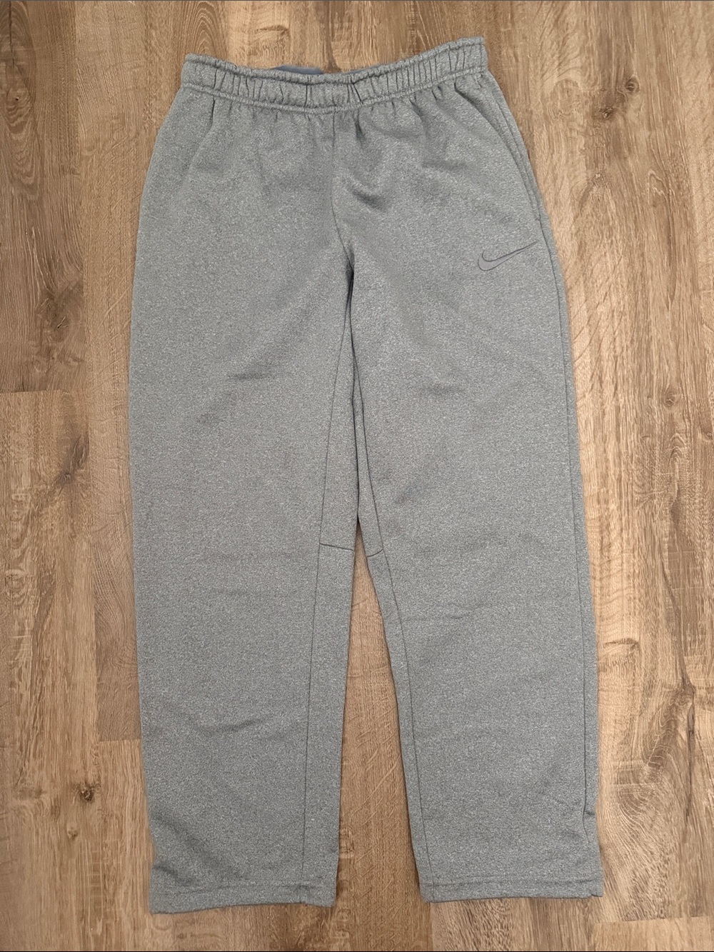 Nike Men’s Therma-Fit Sweatpants, Size Medium